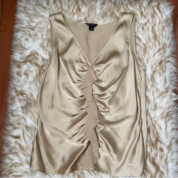 St. John silk ruffle front sleeveless top - Picture 4 of 7